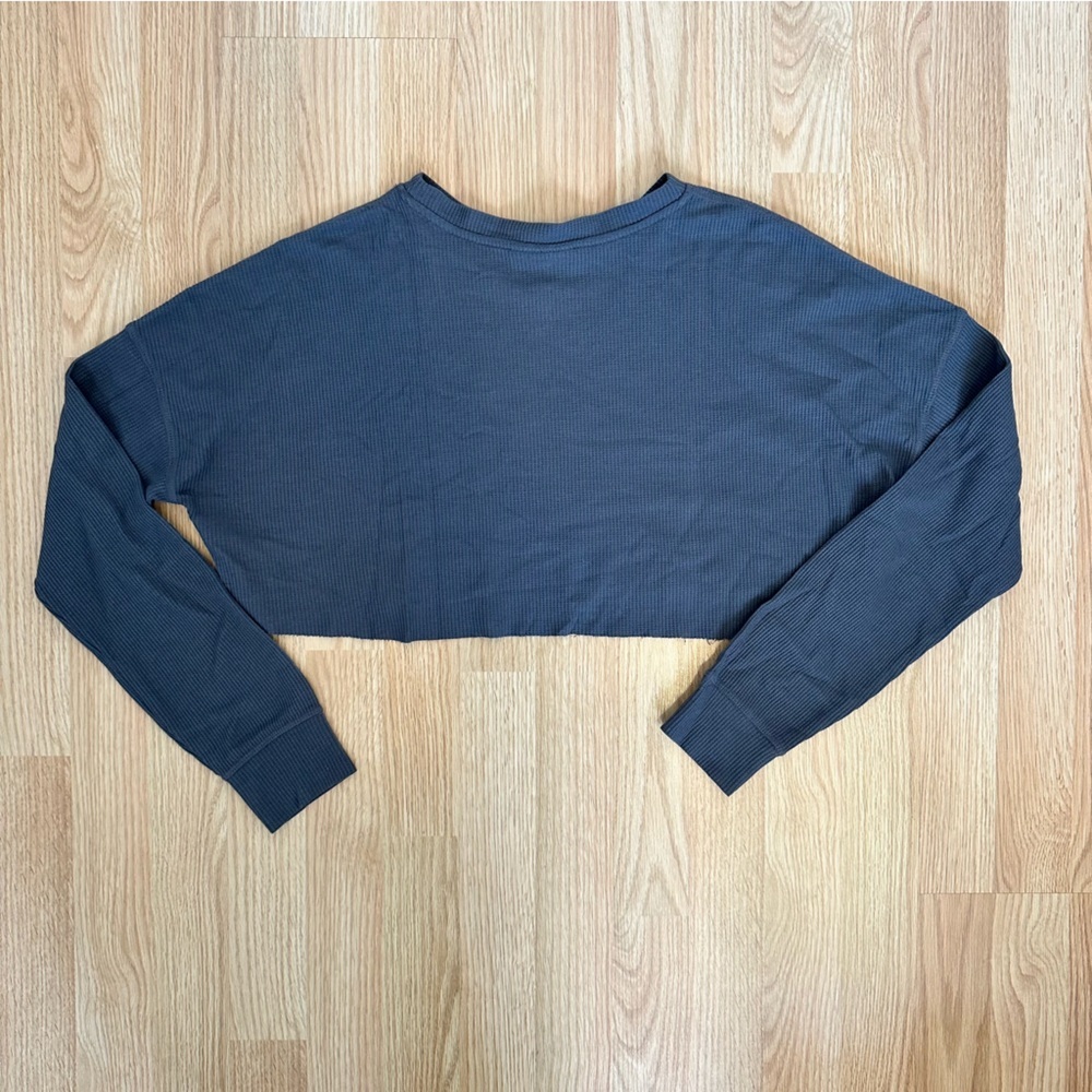 TOPSHOP Charcoal Waffle Henley Crew Neck Crop Top, Size 6 - Picture 8 of 9